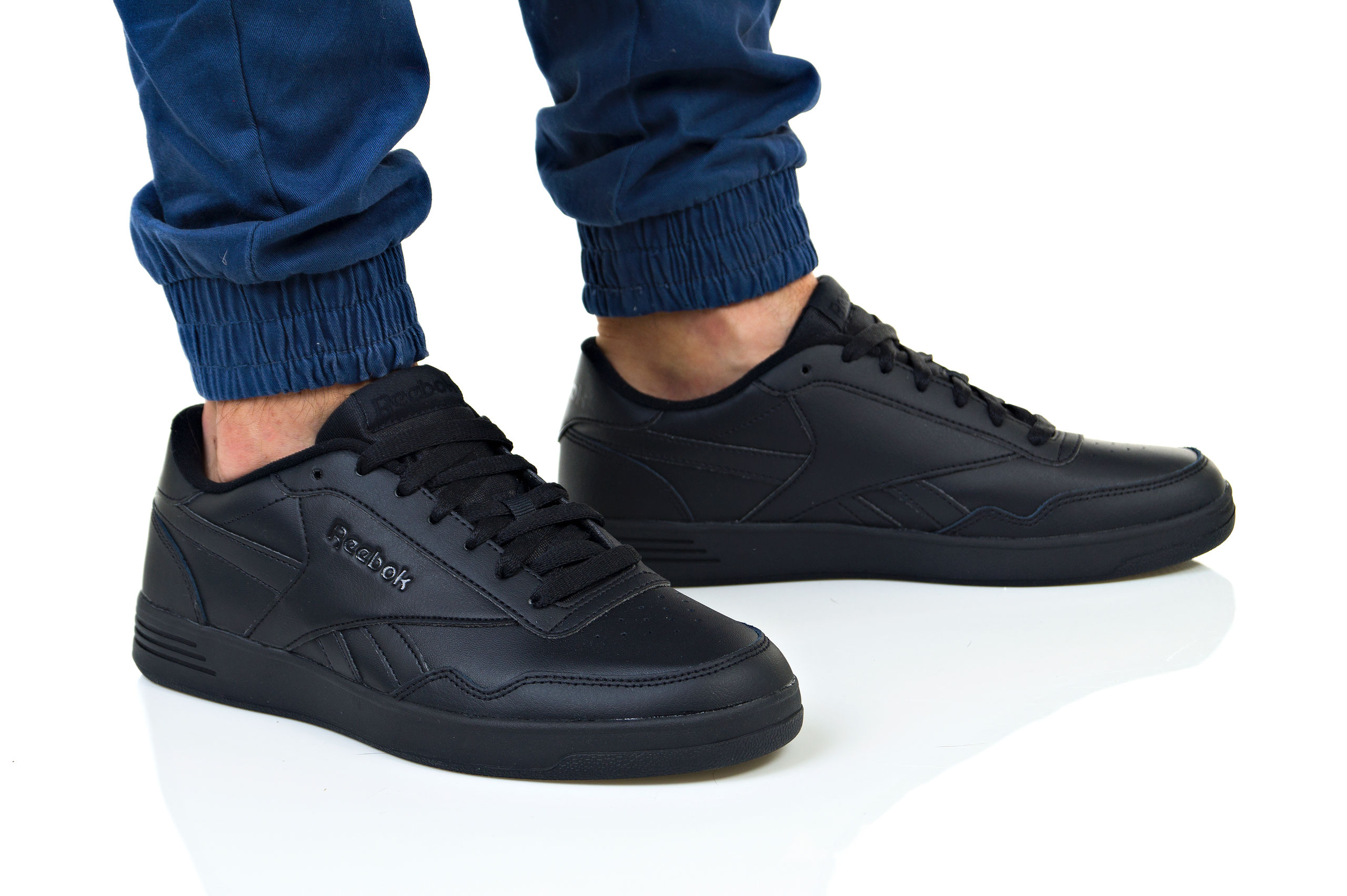 reebok royal techque t black black 3900.00
