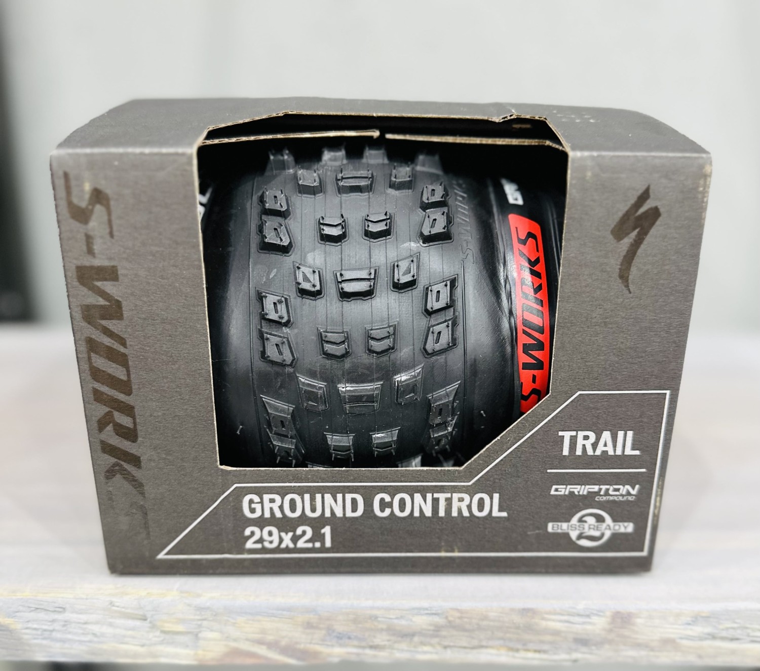 S works ground top control 29
