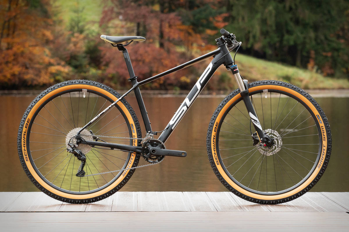 Superior XC 879 2021 Matte Black Silver Olive 99500.00