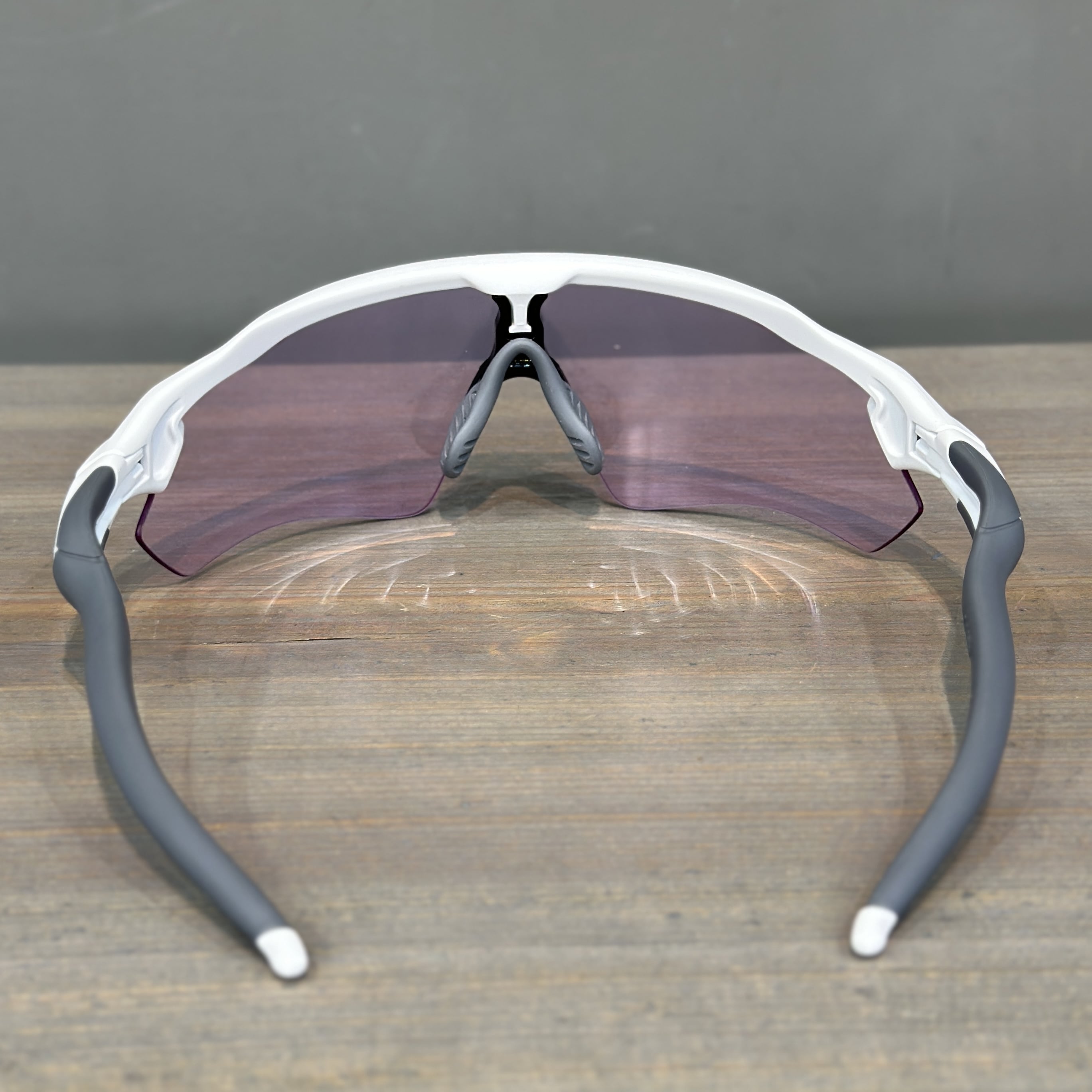 OAKLEY RADAR EV PATH Matte White Prizm Low Light 26400.00