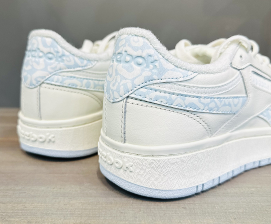 Кроссовки Кроссовки женские Reebok Club C Double Revenge glass blue/chalk/chalk Артикул H036527.5, H0365210, H036525.5, H036529, H036529.5, H0365210.5, H036526, H036528.5, H036528, H036527, H0365211, H036526.5