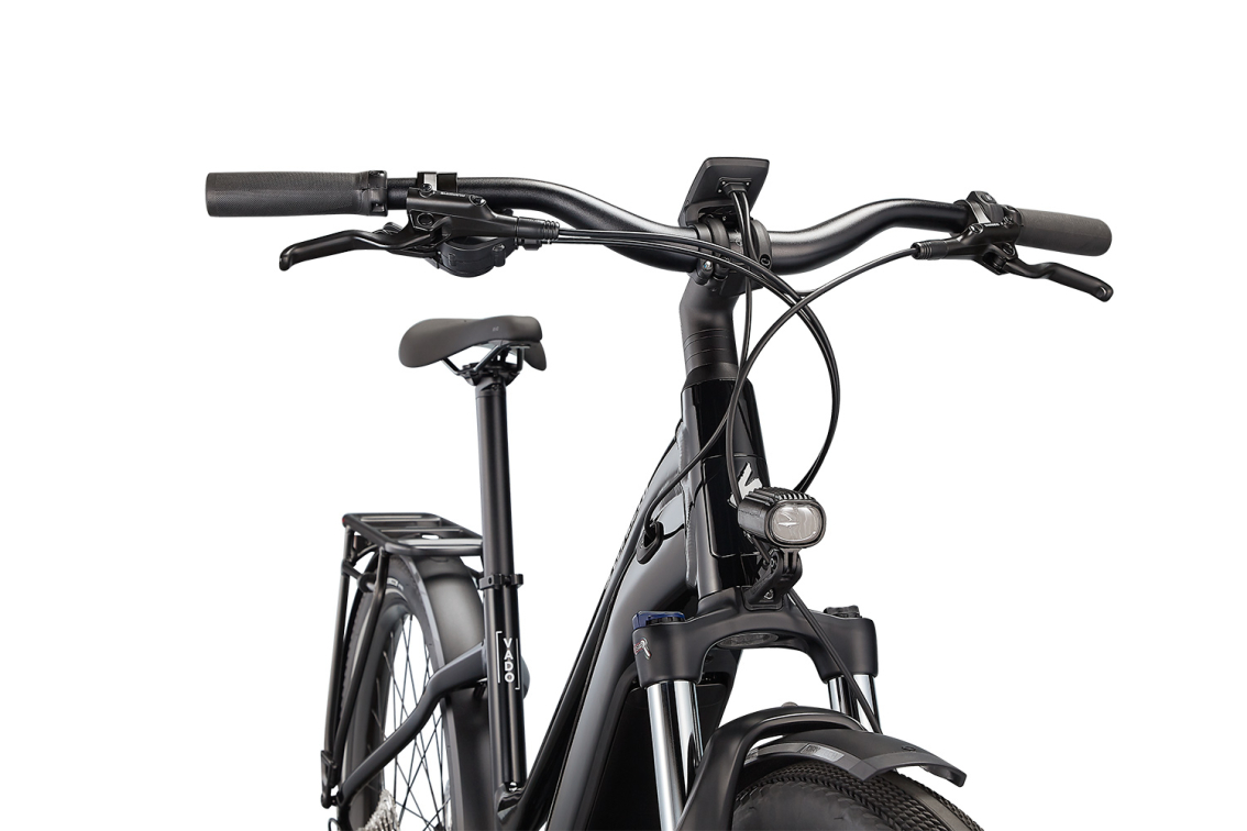 TURBO VADO - свой в городе! Specialized Turbo Vado 3.0 Step-Through 2022 Cast Black / Silver Reflective Артикул 95022-7605, 95022-7603, 95022-7604, 95022-7602