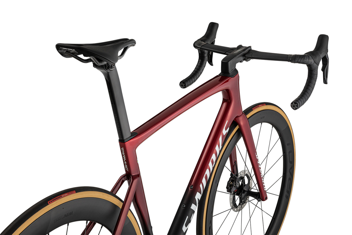 S-WORKS велосипеды шоссе Specialized S-Works Tarmac SL7 Dura-Ace Di2 2022 Red Tint/Metallic White Silver/ Satin Black Артикул 90622-0144, 90622-0149, 90622-0158, 90622-0161, 90622-0152, 90622-0156, 90622-0154