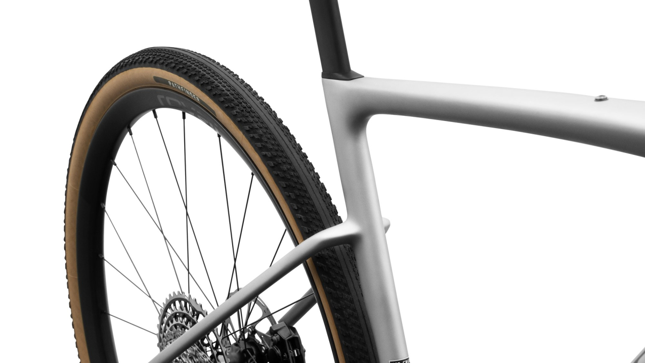 Гравийный велосипед, гоночный Specialized Crux 5 Expert - SRAM Force XPLR AXS 2027 Shadow Silver Артикул 91427-3052, 91427-3056, 91427-3049, 91427-3054, 91427-3058, 91427-3061