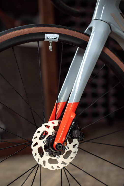 Туристические велосипеды Superior X-Road Team Elite Di2 2024 Gloss Grey/Team Red Артикул 801.2023.28039