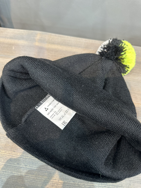 Шапки, кеппи, бейсболки Шапка Fischer Nordic Pompon black Артикул 