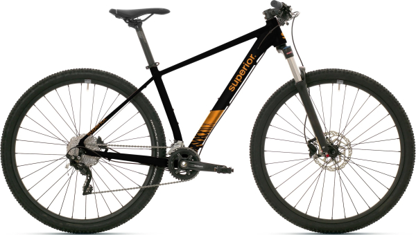 Superior XC 6.1 2025 Gloss Black/Gold
