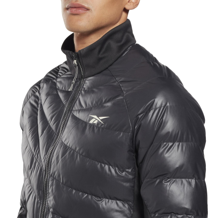Куртки Куртка Reebok OW TW+GR HYBRID Jacket black Артикул HG8926S, HG8926M, HG8926L, HG8926XL, HG89262XL, HG8926XS