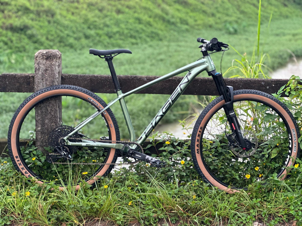 Купить Hagen Six 6.12 27.5 2025 Metal Green Артикул H25M612MG27ML, H25M612MG27SM