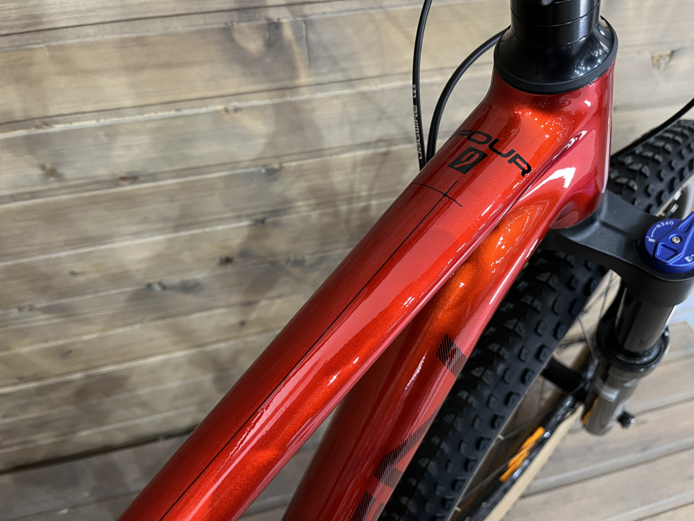 Купить Hagen Four 4.9 27.5 2025 Dark Orange Артикул H25M49DO27S, H25M49DO27M