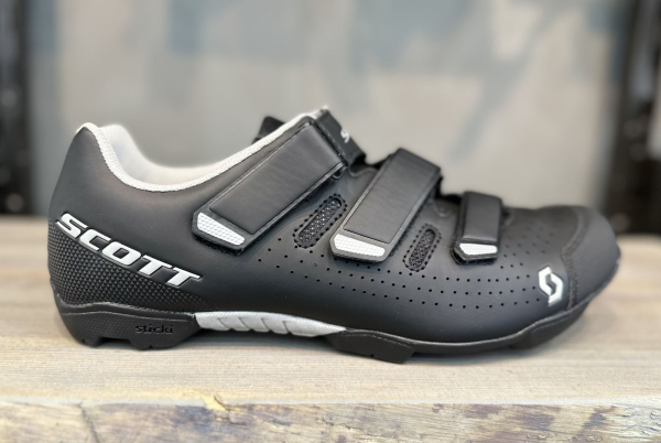 Велотуфли MTB Велотуфли MTB Scott Comp Rs matt black/silver Артикул 7613368816409, 7613368816140, 7613368816157, 7613368816164, 7613368816188, 7613368816126, 7613368816133, 7613368816171