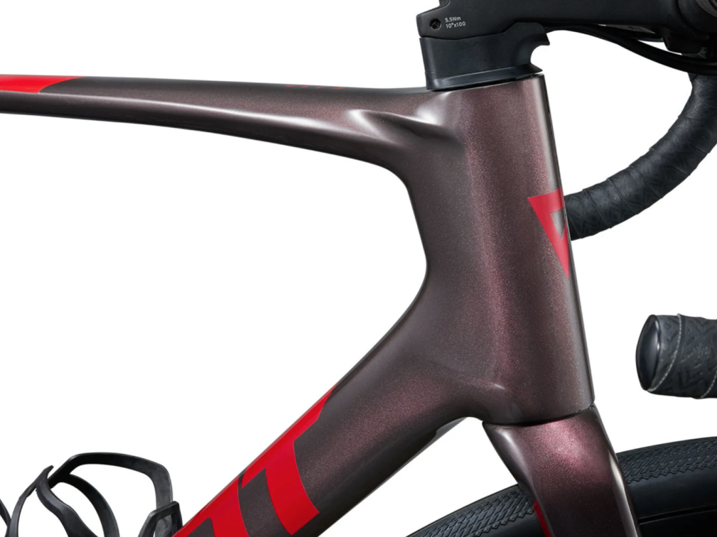 Шоссейные велосипеды Giant Defy Advanced 2 2024 BR Tiger Red Артикул 1031003245, 1031003147, 1031003248, 1031003243, 1031003144, 1031003246, 1031003145, 1031003143, 1031003247, 1031003244, 1031003148, 1031003146