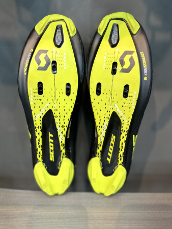 Велотуфли шоссе и триатлон Велотуфли Scott Road RC matt black/sulphur yellow Артикул 7613368481225, 7613368481201