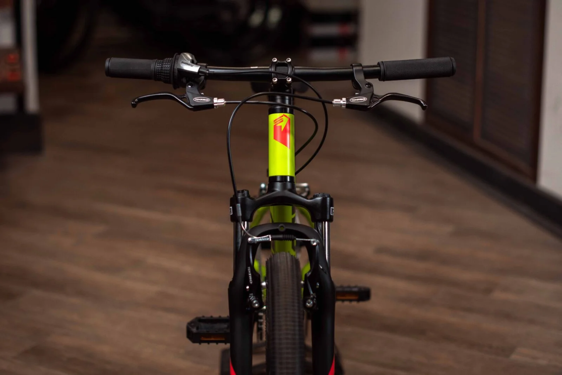 24 дюйма (7-11 лет) Superior Racer XC 24 2024 Matte Lime/Black/Red Артикул 801.2023.24000