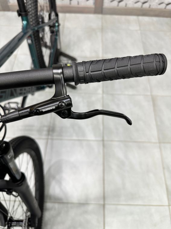 Купить Silverback SE:SERIES 9 29 2026 Gloss Metallic Emerald/Matt Black Артикул 4816026331327, 4816026331334