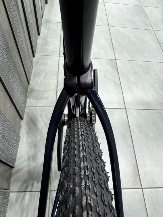 Гравийные велосипеды, комфорт плюс Specialized Diverge 4 Sport Alloy 2026 Gloss Dark Navy / Dolomite Metallic Артикул 95426-6349, 95426-6352, 95426-6354, 95426-6356, 95426-6358, 95426-6361