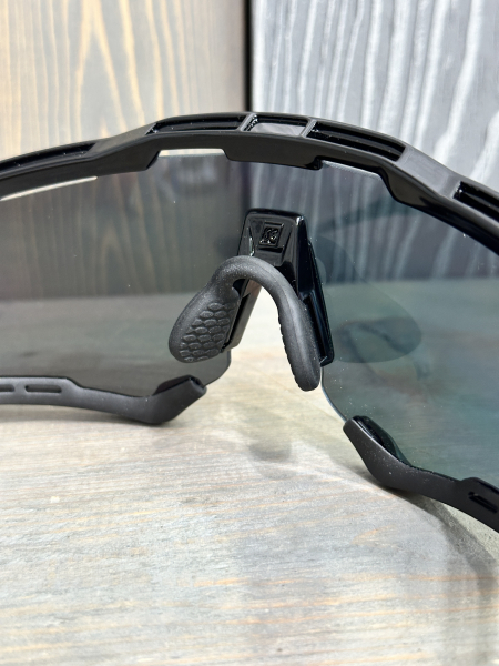 Очки Очки спортивные Scicon AeroShade XL оправа Black Gloss линза SCNPP Multimirror Red Артикул 