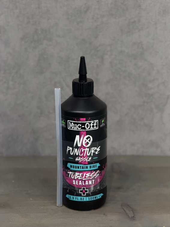 Бескамерная технология Герметик для бескамерных покрышек MTB Muc-Off Tubeless Sealant 500мл 21090 Артикул 