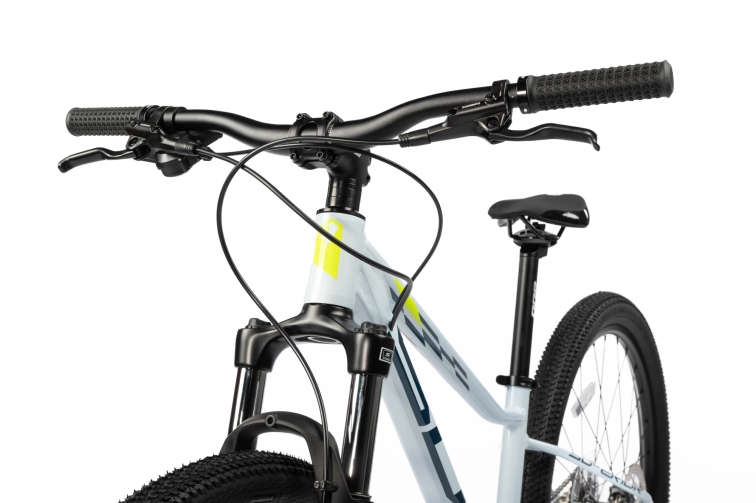 26-27 дюймов (10-16 лет) Superior Racer XC 27 DB Gloss White/Petrol Blue/Neon Yellow 2025 Артикул 801.2025.29602