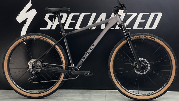 Aspect Air Pro 29 2025 Черный-серый