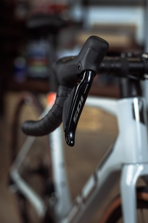 Туристические велосипеды Superior X-Road Team Elite Di2 2024 Gloss Grey/Team Red Артикул 801.2023.28039