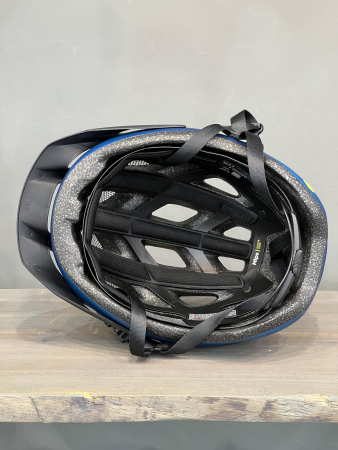 Шлемы Шлем Met Crossover MIPS Metallic Blue Артикул 3HM151CE00UNBL1, 3HM151CE00XLBL1