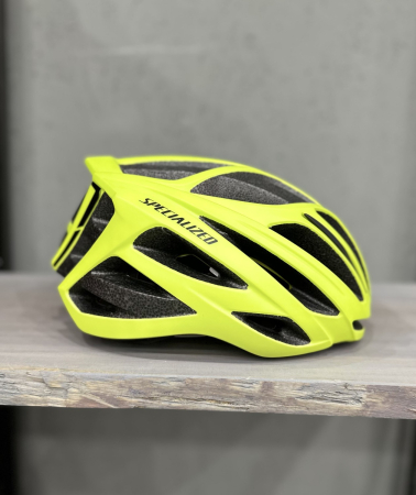 Шлемы Шлем Specialized Echelon II Mips Hyper green Артикул 60120-1422, 60120-1424, 60120-1423