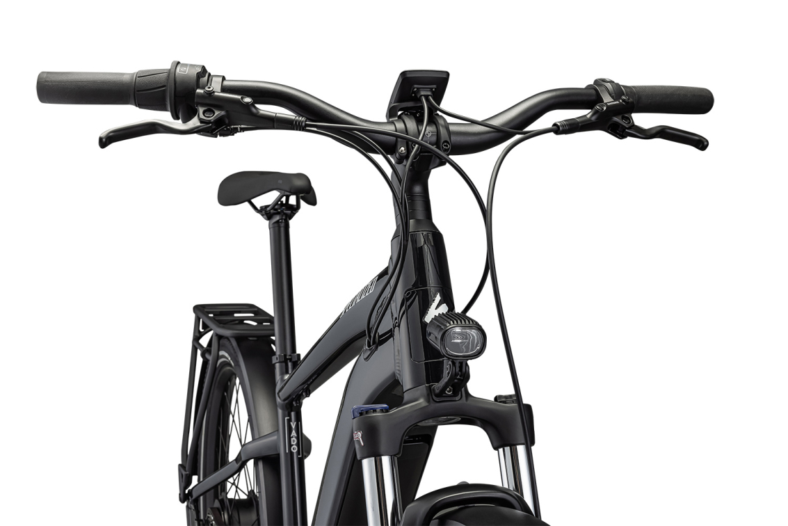 TURBO VADO - свой в городе! Specialized Turbo Vado 3.0 IGH 2023 Cast Black / Silver Reflective Артикул 95322-7404, 95322-7403, 95322-7405, 95322-7402