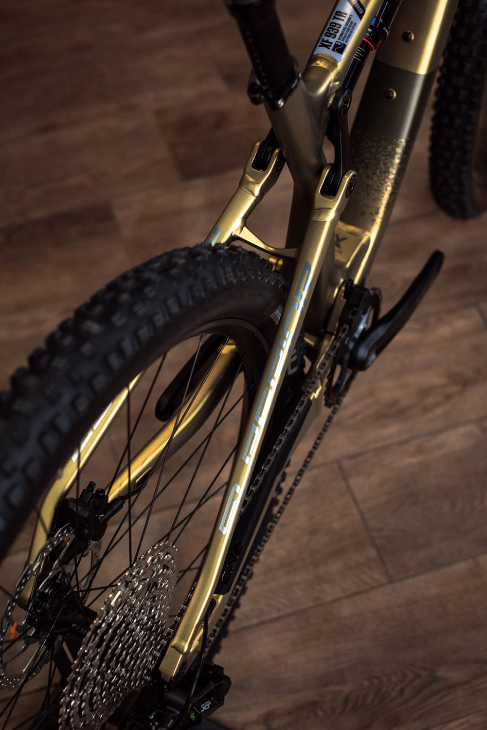 Superior XF 939 TR 2024 Matte Olive Metallic