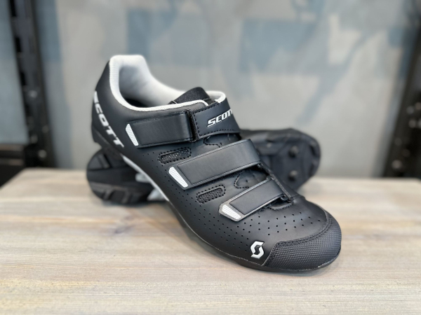 Велотуфли MTB Велотуфли MTB Scott Comp Rs matt black/silver Артикул 7613368816409, 7613368816140, 7613368816157, 7613368816164, 7613368816188, 7613368816126, 7613368816133, 7613368816171