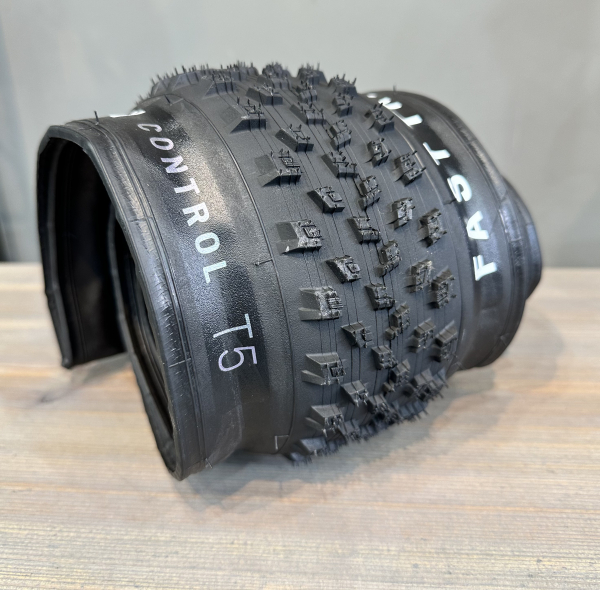 покрышка 29 specialized fast trak control 2br t5 29x2.2