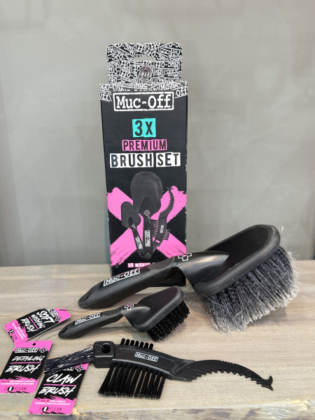 Набор щеток Muc-Off 220 Premium Brush для чистки и полировки велосипеда  Set 3 шт