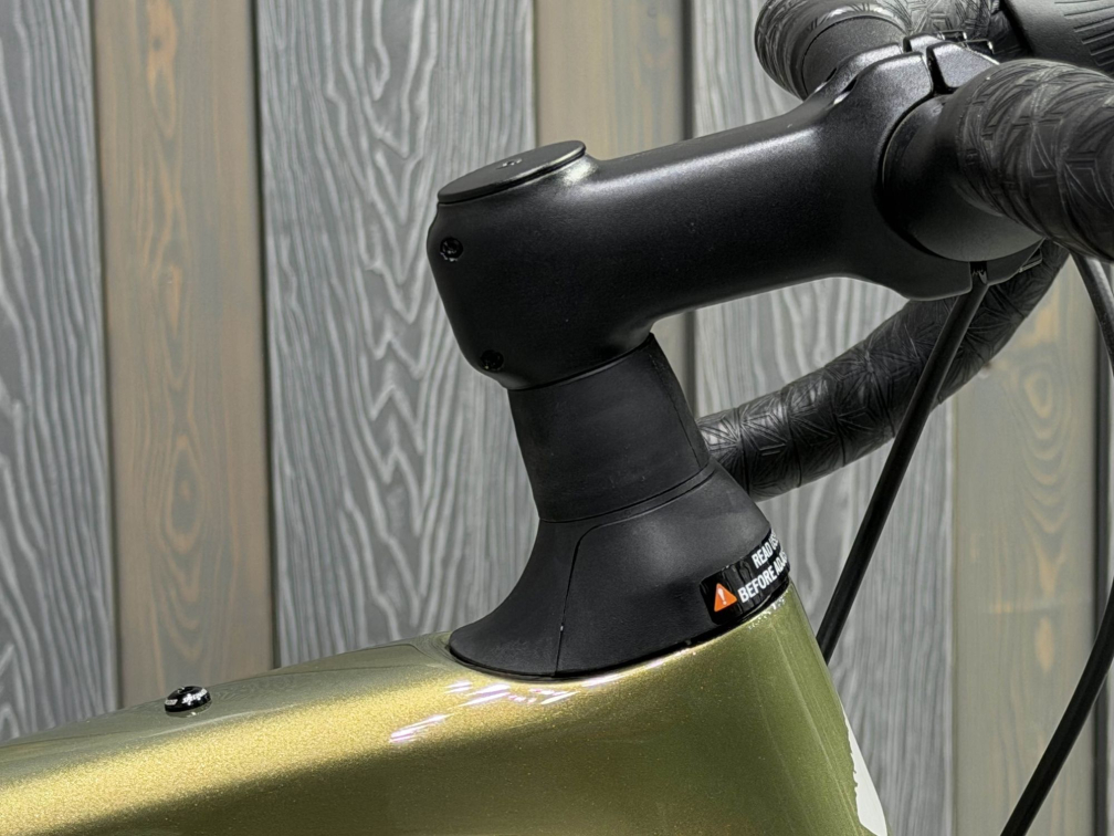Гравийные велосипеды, комфорт плюс Specialized Diverge 4 Comp Carbon 2026 SRAM Apex AXS Laurel Green Metallic/ Dolomite Metallic Артикул 95426-5349, 95426-5354, 95426-5352, 95426-5361, 95426-5356, 95426-5358