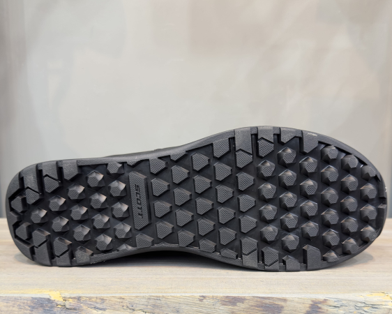 Велотуфли MTB Велоботинки MTB Scott Shr-alp Boa black/dark grey Артикул 7615523414376, 7615523414383, 7615523414420, 7615523414390, 7615523414406, 7615523414413