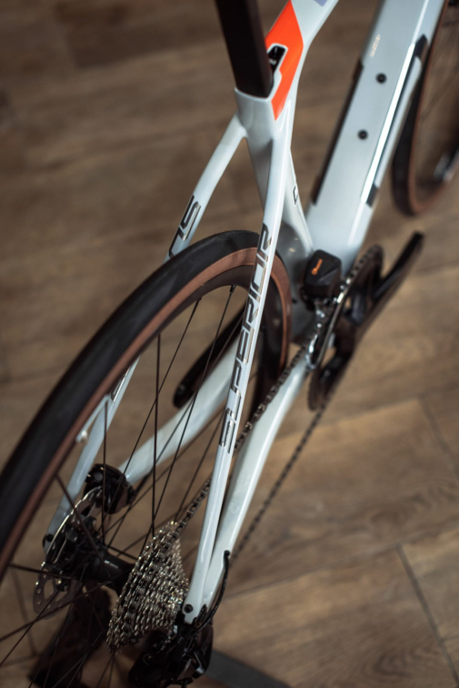 Туристические велосипеды Superior X-Road Team Elite Di2 2024 Gloss Grey/Team Red Артикул 801.2023.28039