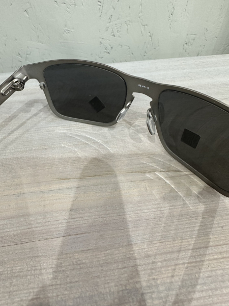 Очки Очки городские OAKLEY HOLBROOK METAL оправа Matte Gunmetal линза Prizm black polarized Артикул 