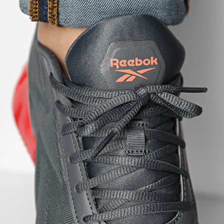 Кроссовки Кроссовки Reebok Zig Dynamica 3 pure grey 7/cold grey 3/vector red Артикул GY14748.5