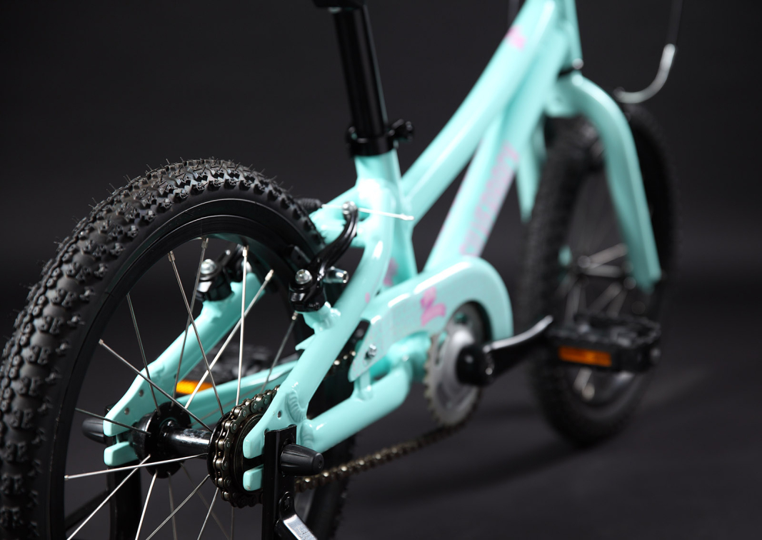 Для девочек с 3-х до 5-ти лет Silverback Sally 4.6 SS 2017 Артикул 60095423039991