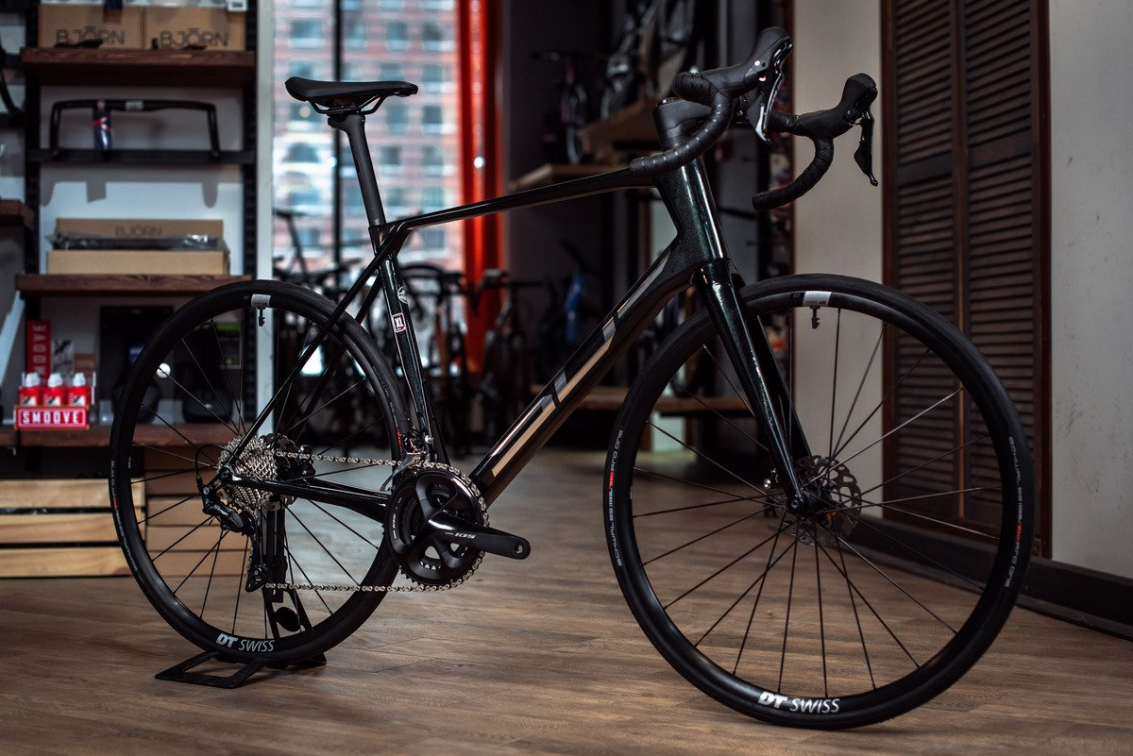 Туристические велосипеды Superior X-Road Team Comp 2024 Gloss Petrol Black/Chrome Артикул 801.2023.28043, 801.2023.28042, 801.2023.28040