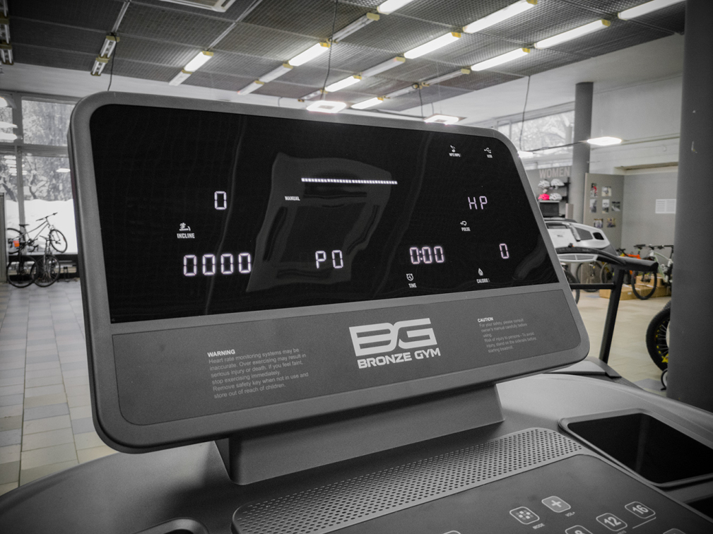 Беговые дорожки Bronze Gym T950 PRO BLACK HAWK Артикул 