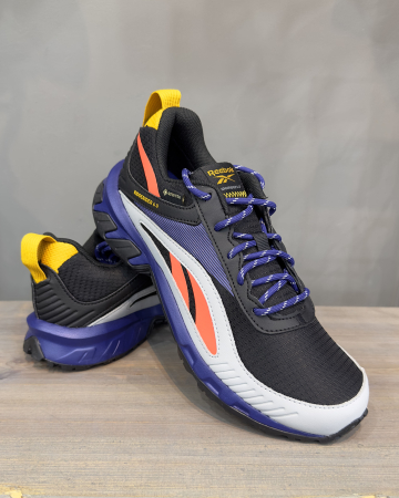 Кроссовки Кроссовки женские Reebok Ridgerider 6 GTX core black/bold purple/orange flare Артикул GX22479.5, GX224710, GX22479, GX22477, GX22478.5, GX224710.5