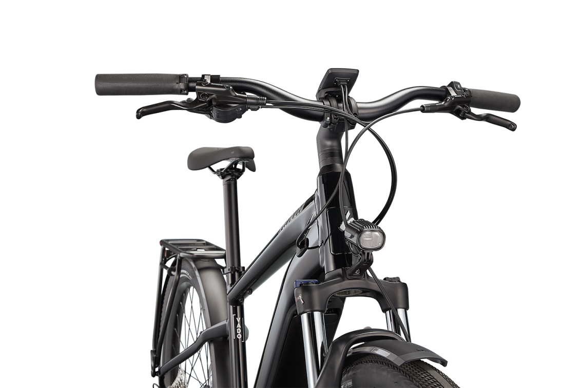 TURBO VADO - свой в городе! Specialized Turbo Vado 3.0 2022 Cast Black / Silver Reflective Артикул 95022-7204, 95022-7205, 95022-7203, 95022-7202