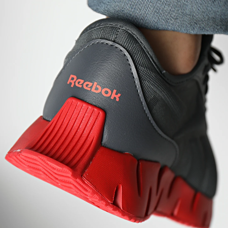Кроссовки Кроссовки Reebok Zig Dynamica 3 pure grey 7/cold grey 3/vector red Артикул GY14748.5