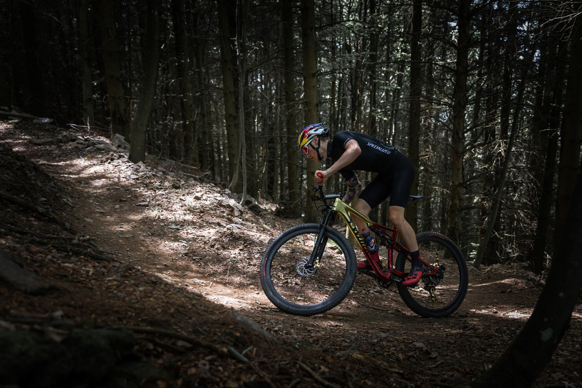 Купить Specialized Epic Comp Carbon 29 2018 Артикул 90318-5204, 90318-5305, 90318-5205, 90318-5203, 90318-5202, 90318-5304, 90318-5302, 90318-5303
