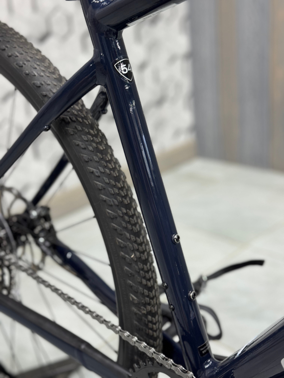 Гравийные велосипеды, комфорт плюс Specialized Diverge 4 Sport Alloy 2026 Gloss Dark Navy / Dolomite Metallic Артикул 95426-6349, 95426-6352, 95426-6354, 95426-6356, 95426-6358, 95426-6361