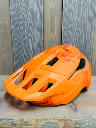 Шлемы Велошлем подростковый Met Shelter Orange/Red Артикул 3HM163CE00UNOR1