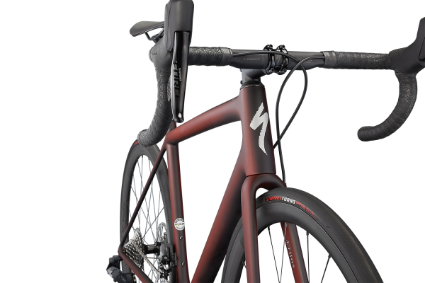 Шоссейные велосипеды Specialized Aethos Pro 2022 Maroon/Black Tint Edge Fade Артикул 97222-1054, 97222-1052, 97222-1061, 97222-1058, 97222-1049, 97222-1056