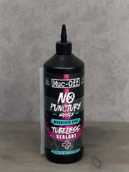 герметик для бескамерных покрышек mtb muc-off tubeless sealant 1 литр 822