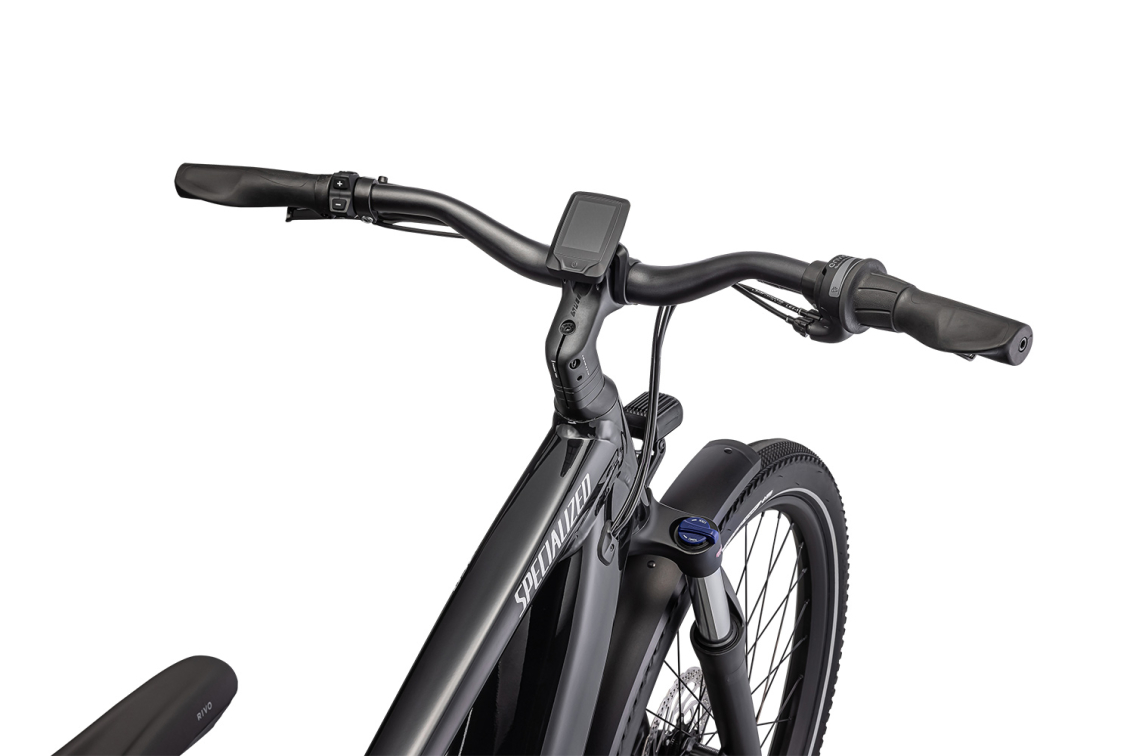 TURBO VADO - свой в городе! Specialized Turbo Vado 3.0 IGH 2023 Cast Black / Silver Reflective Артикул 95322-7404, 95322-7403, 95322-7405, 95322-7402
