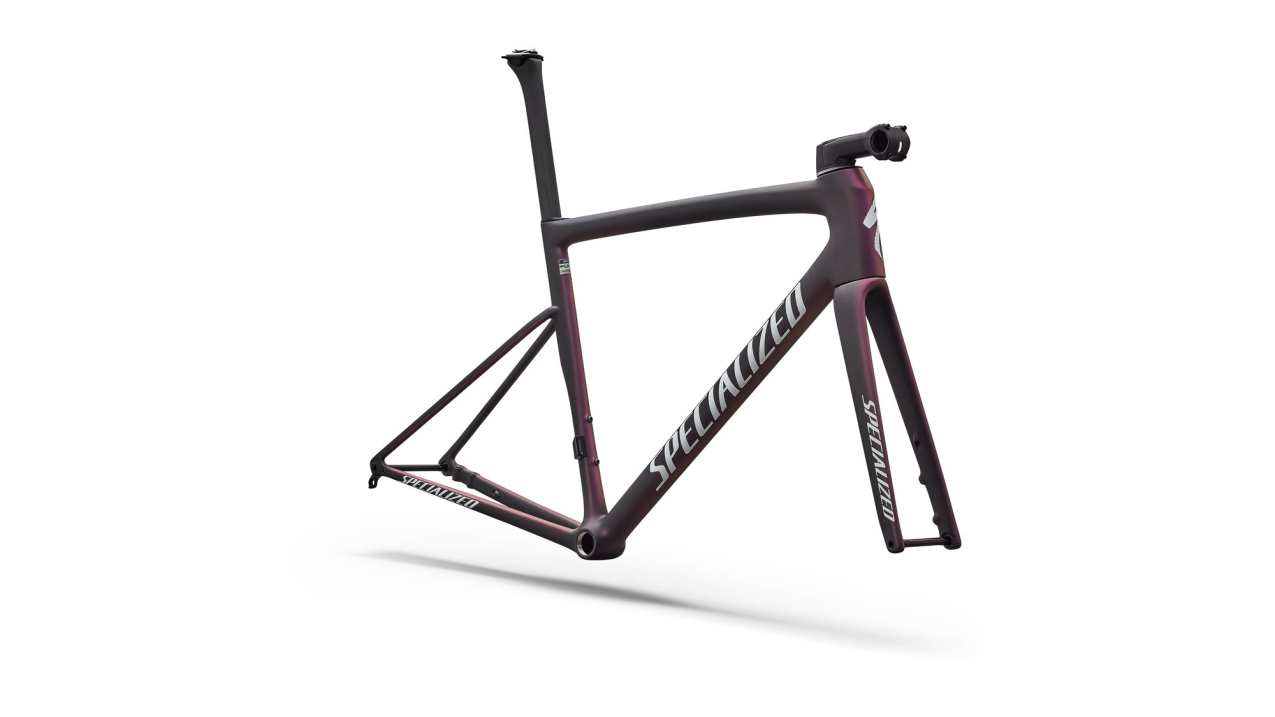 Рамы шоссе, гревел рама Specialized Tarmac SL8 2026 Satin Carbon / 100% Cqv Reflex Super Red Pearl Front Edge Fade Артикул 74926-1158, 74926-1161, 74926-1152, 74926-1144, 74926-1149, 74926-1154, 74926-1156